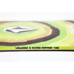 Nitro Ripper X Volcom Snowboard - Junior 8 Nitro Ripper X Volcom Snowboard - Junior -Ski Doo Salgsbutik 830855 001 ripper x volcom detail 4 1