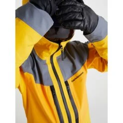 Peak Performance Gravity Gore-Tex 3L Skijakke 18 Peak Performance Gravity Gore-Tex 3L Skijakke -Ski Doo Salgsbutik g78016060 040c64acd23c5d8c5b66f07f5d5d1cb2