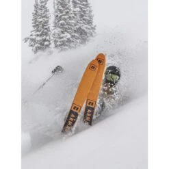 Armada Whitewalker 121 8 Armada Whitewalker 121 -Ski Doo Salgsbutik ra0000472 7ff75db66fe99179add783aa5bdaee1f.png